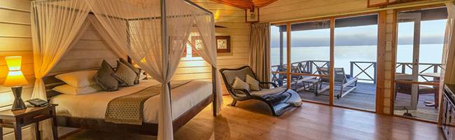 Komandoo Island Resort Water Villa Interior