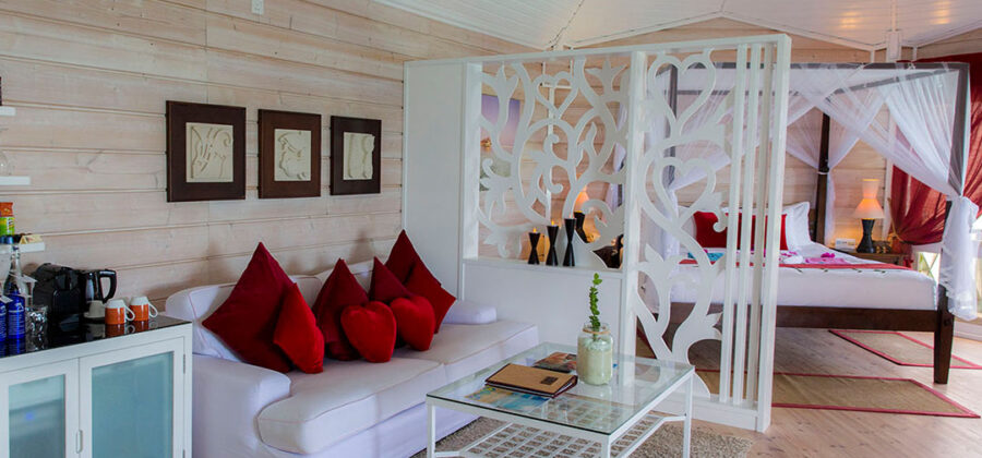 Kuredu Island Resort & Spa Honeymoon Suite Interior