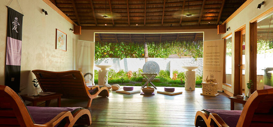Kuredu Island Resort & Spa Relax Room