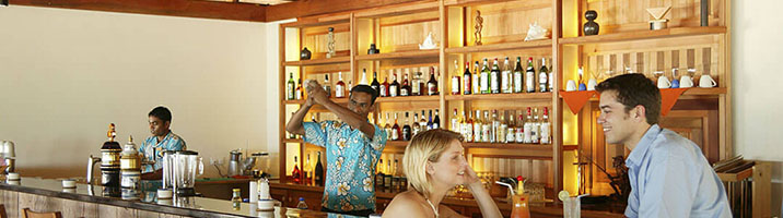 Meeru Island Resort & Spa Uthuru Bar