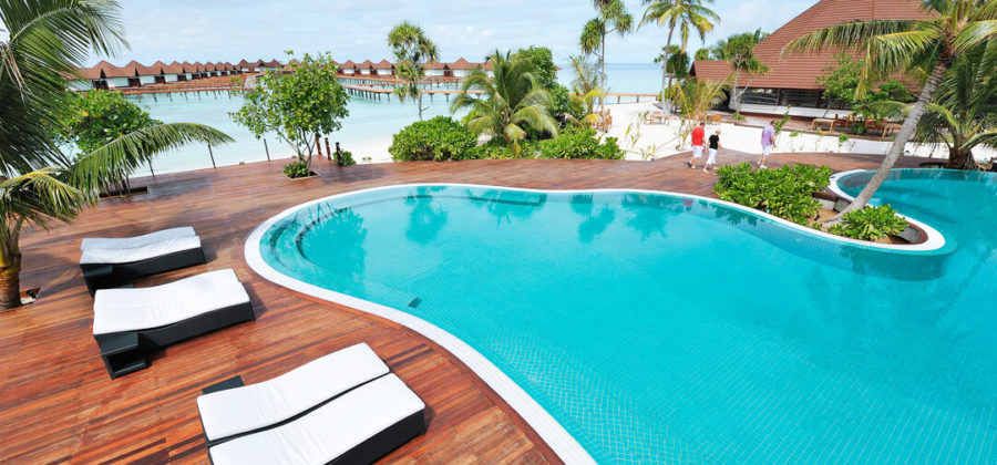 Robinson Club Maldives Pool