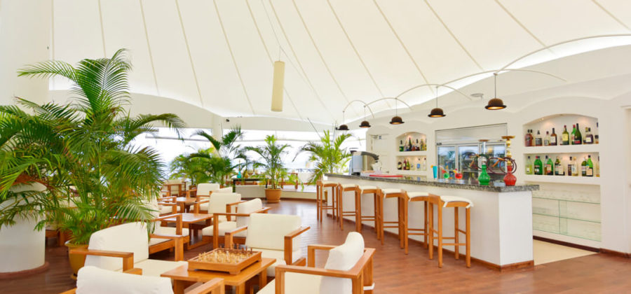Safari Island Resort Bar