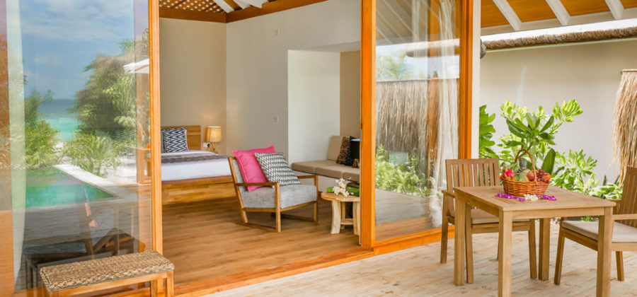 Kudafushi Resort und Spa Beach Villa with Pool