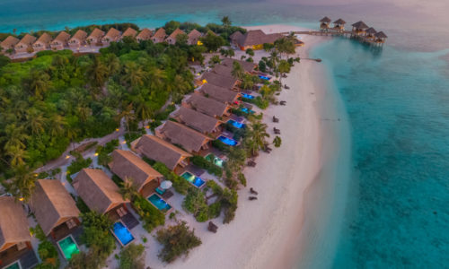 Kudafushi Resort und Spa Beach Villas with Pool