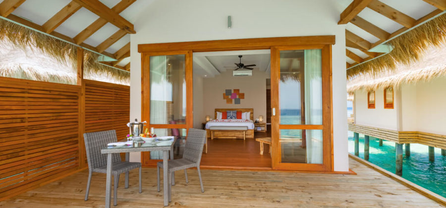 Kudafushi Resort und Spa Water Villa Terrasse