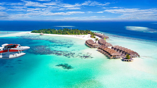 Wasserflugzeug überm Nord Malé Atoll