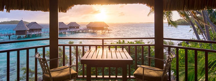 Sonnenuntergang gegen 18 Uhr Malediven Uhrzeit